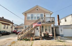 214 Franklin Ave, Seaside Heights Boro, NJ 08751-2426