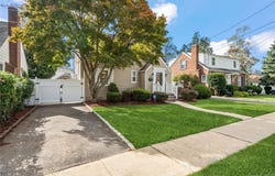 173 2nd Street, Hicksville, NY 11801