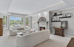 200 N River Lane, Geneva, IL 60134