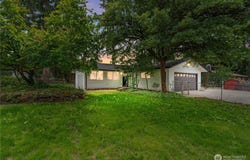 3914 246th Street Ct E, Spanaway, WA 98387