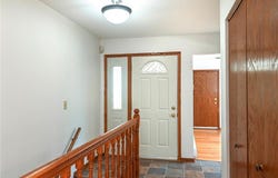 2101 Woods Lane, Burnsville, MN 55337