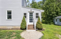 472 School Street, Sanford, ME 04073