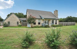419 Crossland DR, Georgetown, TX 78628