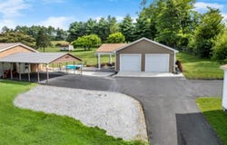 437 Posey Road NW, Floyd, VA 24091