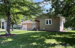 1002 Hillcrest Drive, Fairfield, IA 52556