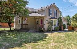 1425 N 1ST AVE, Kelso, WA 98626