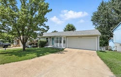 2925 Mahogany Lane, Arnold, MO 63010