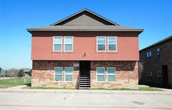 2910 Town Square Avenue, Bryan, TX 77802