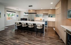 1049 SE 6th Street, Bend, OR 97702