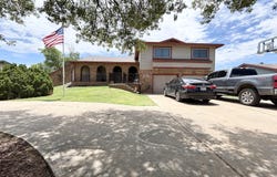 411 W 6th Street, Hale Center, TX 79041
