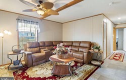 2126 SCULL Street, LEBANON, PA 17046