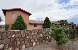 766 County Rd 41, Velarde, NM 87582