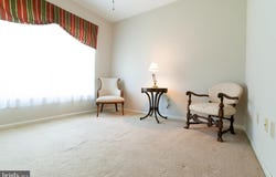 89 LANTERN LANE, COLUMBUS, NJ 08022