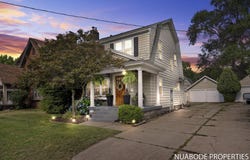 2018 Paris Avenue SE, Grand Rapids, MI 49507