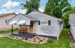 316 Dudding Avenue, Hurricane, WV 25526