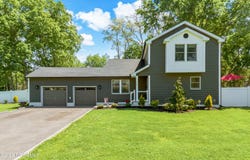 19 Acker Drive, Middletown, NJ 07748