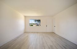 5574 Mountain View Drive, Redding, CA 96003