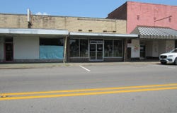 109 S Main Street, England, AR 72046-1851