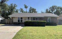 3118 Edgewater Dr, Woodward, OK 73801