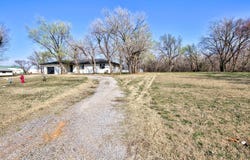 925 N Main, Ringwood, OK 73768