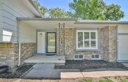 1126 N Crestline Cir, Wichita, KS 67212