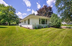 303 S 6th Street, Henderson, MN 56044