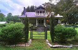 1343 N Franklin Road, Mount Airy, NC 27030