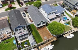 15 West Boulevard, East Rockaway, NY 11518