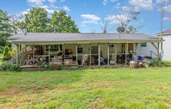 2738 Hilltop Road, Ewing, KY 41039