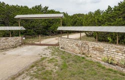 5905 N US Highway 281 (400), Hamilton, TX 76531
