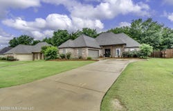 250 Falls Crossing, Madison, MS 39110