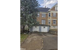 905 N Court Street, Ottumwa, IA 52501