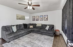 521 Sunset Circle, Columbus, KS 66725