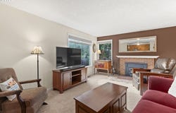 2460 NE JUNIPER AVE, Gresham, OR 97030