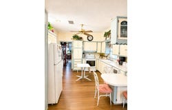 301 21st St, Crane, TX 79731
