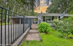 1094 Maple Lake Drive, Lehman, PA 18324
