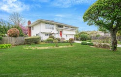 1070 Candlewood Road, Bay Shore, NY 11706