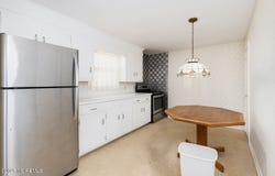 644 Monmouth Avenue, Kenilworth, NJ 07033
