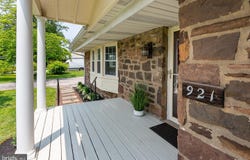 921 COOPERTOWN ROAD, BRYN MAWR, PA 19010
