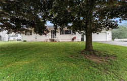 87 Skyline Drive, Oswego, NY 13126