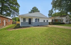 1228 Laurel Avenue, Chesapeake, VA 23320