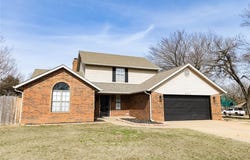 201 E Park Plaza Drive, Stroud, OK 74079
