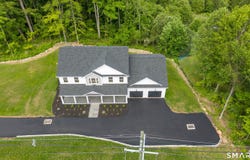 1427 Monroe Turnpike, Monroe, CT 06468