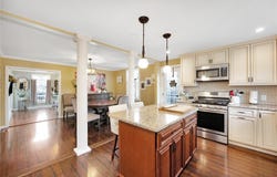 91 Union Avenue, Islip, NY 11751
