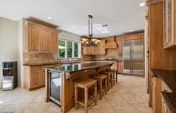 7 Soldatovic Ct, Wayne Twp., NJ 07470-3407