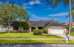 400 NW 202nd Way, Pembroke Pines, FL 33029