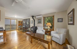 5 Seashore Park Drive, Provincetown, MA 02657
