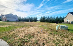9588 Mallard Drive, Mascoutah, IL 62258
