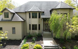 1085 Dewberry Drive, Hawley, PA 18428