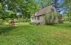 45 Glendale Road, Northampton, MA 01062